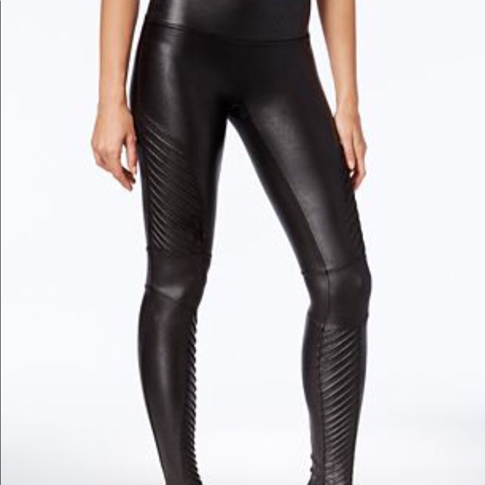 Gorgeous Ribbing on the Pleather